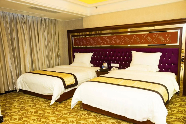 Victoria Hotel