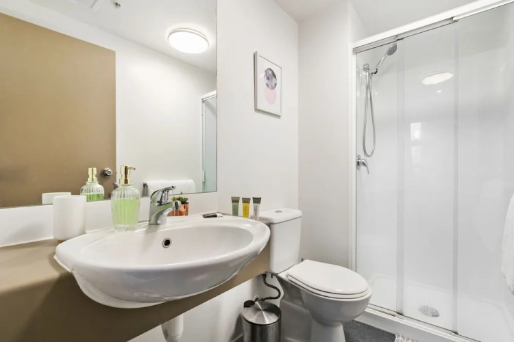 1 Bedroom Double Apartment