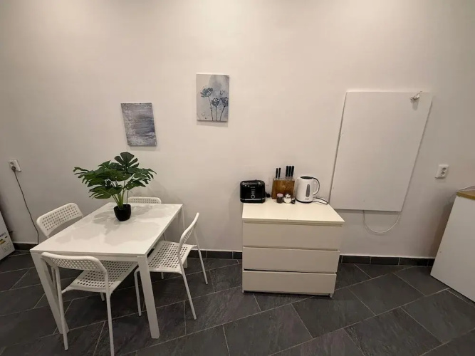 Modern 1BR Apt Close to Westbahnhof