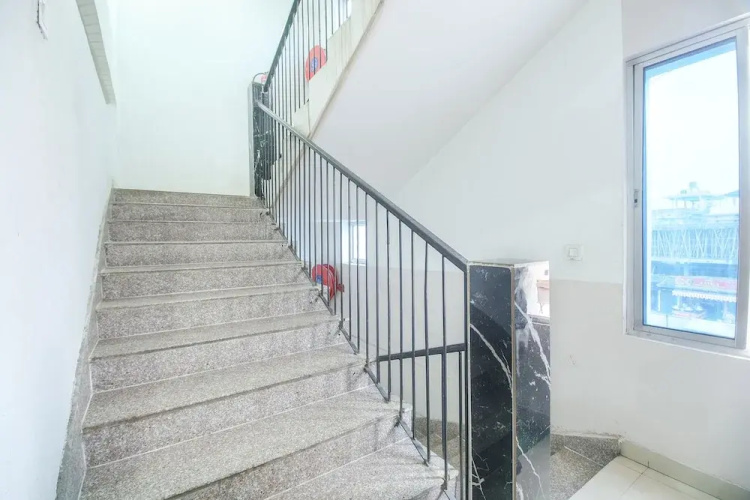 Fabexpress Sai Villa