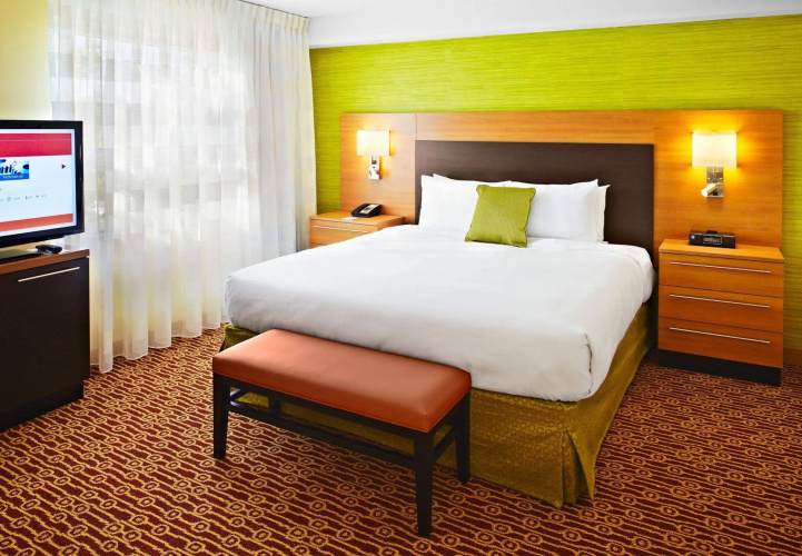 TownePlace Suites Mississauga - Airport Corporate Centre photo 7