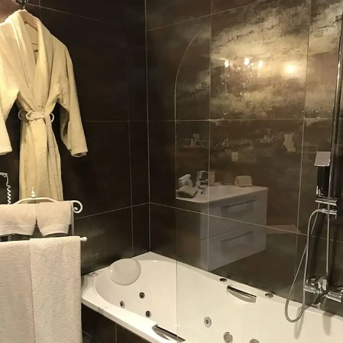 Deluxe Double room with view