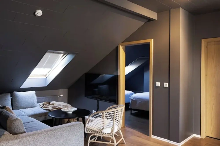 3 Bedrooms Deluxe Apartment