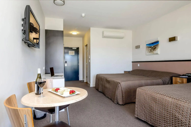 Macquarie 4 Star