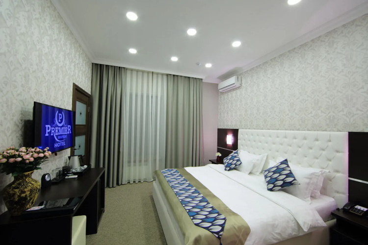 Premier Hotel