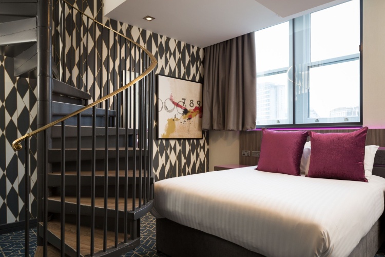Roomzzz Manchester Corn Exchange photo 10