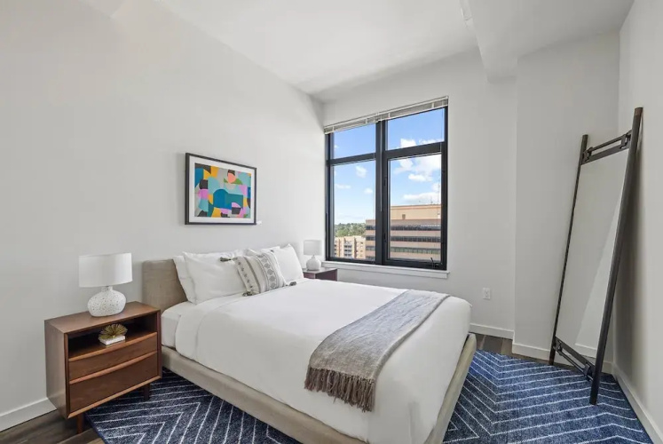 Placemakr Marymount Ballston