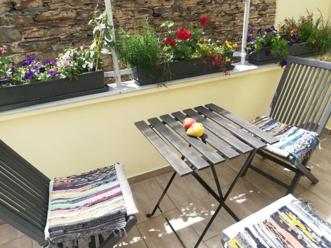 2 Bedrooms Apartment with balcony