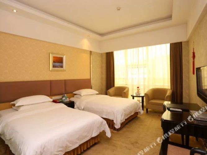 Quadruple Suite
