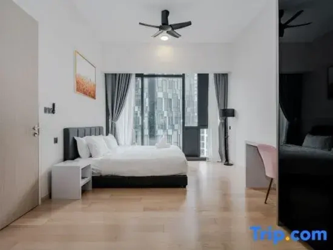 Premier Apartment