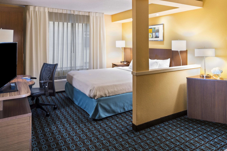 Fairfield Inn & Suites Atlanta Buckhead photo 6