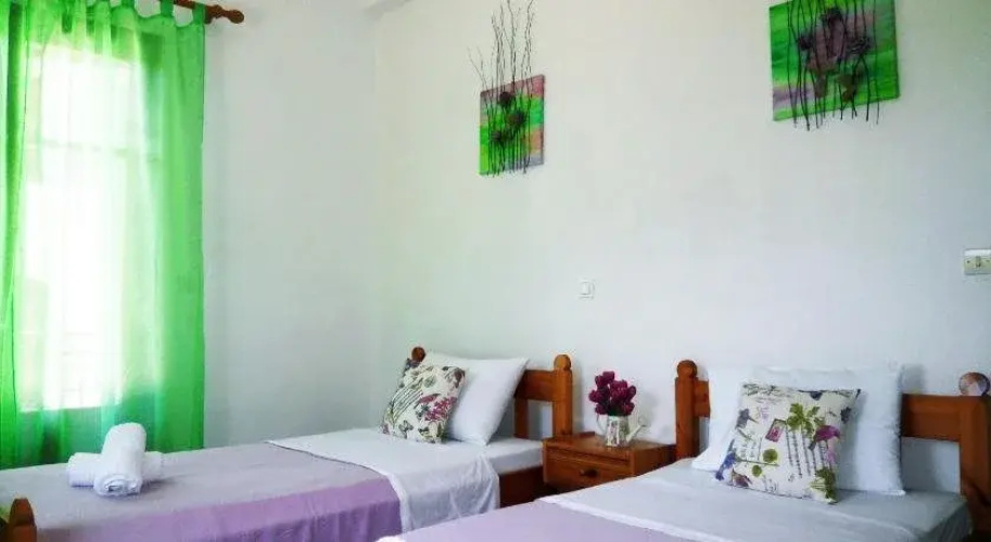 Paraskevi Apartments