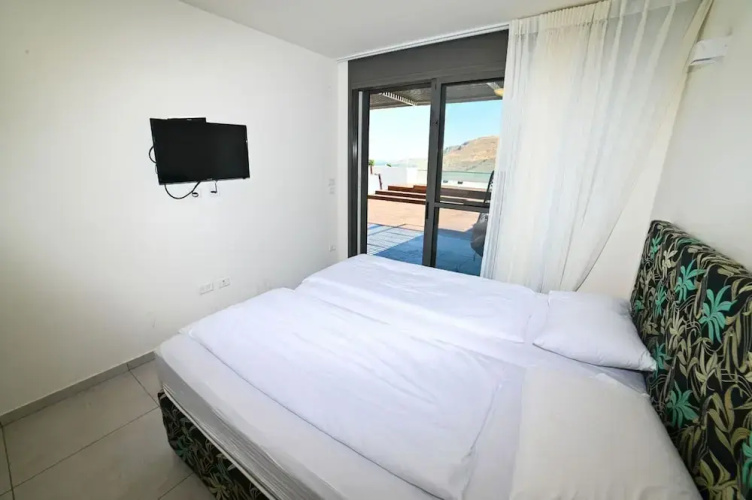 YalaRent Magdala Resort - Luxury Suites with Pool or Jacuzzi with Sea View