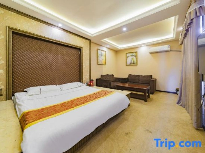Deluxe Single room