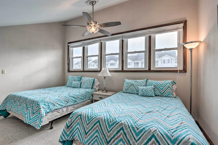 3 Bedrooms Apartment