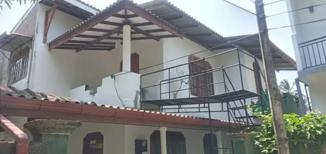 Subhas Apartment