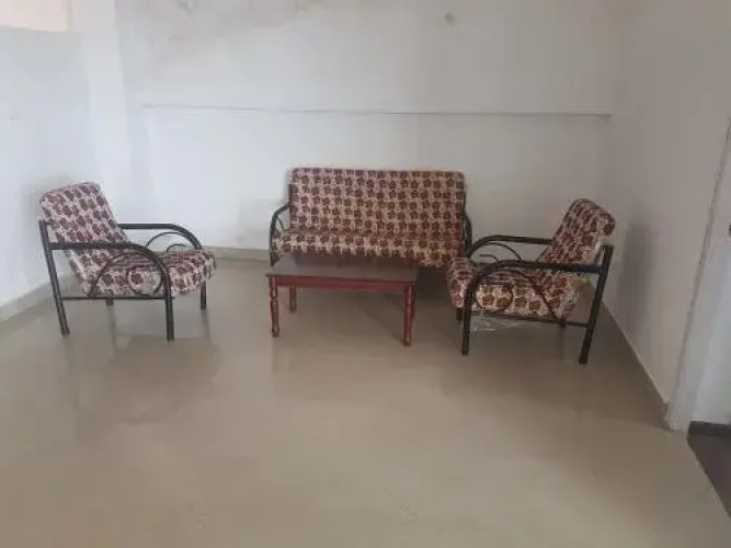 Kumarigiri Holiday Home