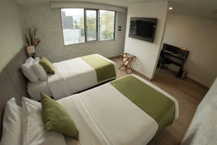 Comfort Double room with city view