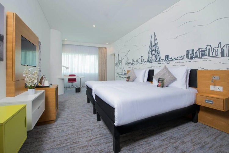 Standard Double room with city view