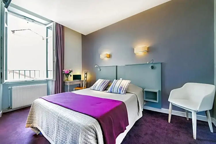 Le Saphir