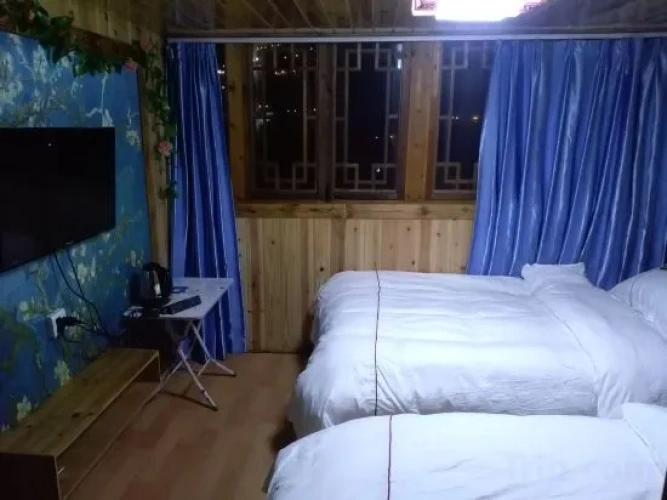 Xijiang Qianhu Miaozhai Maicheng Inn
