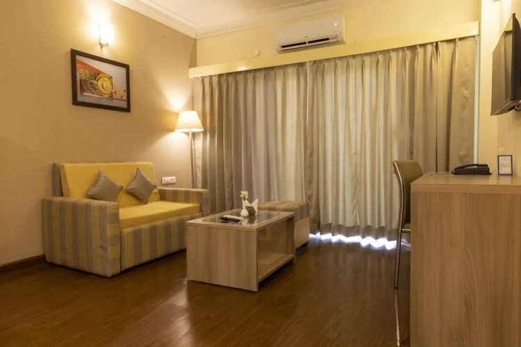 1 Bedroom Premium Suite with city view