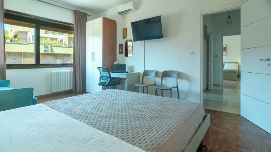 2 Bedrooms Deluxe Apartment with city view