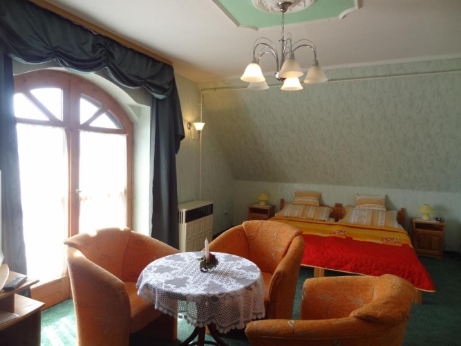 2 Bedrooms Apartment with balcony