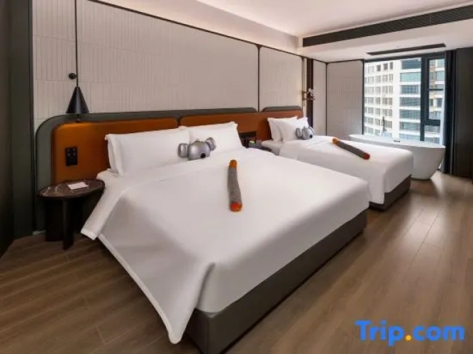 Deluxe Family Suite