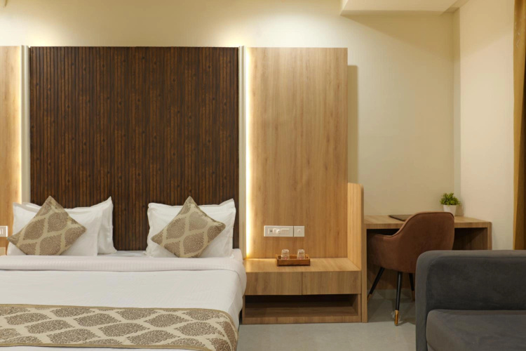 OYO Rooms Bani Park Bhrigu Marg