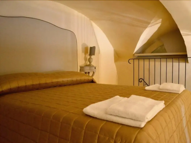 Mozza Suite 2