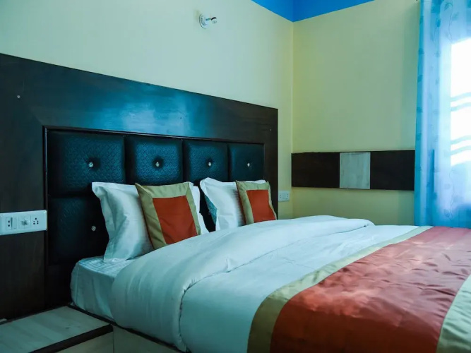 OYO 12850 The Nest