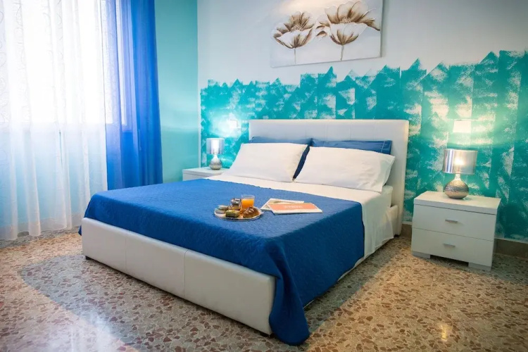 Colors B&B