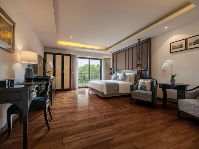 Elegant Suites Westlake