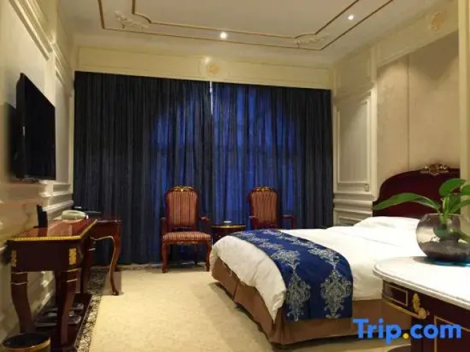 Ulan Holiday Inn