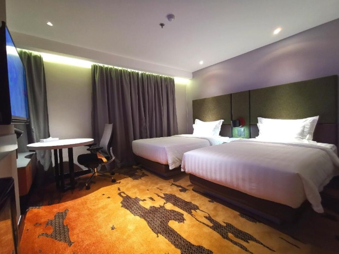 Premier Twin room