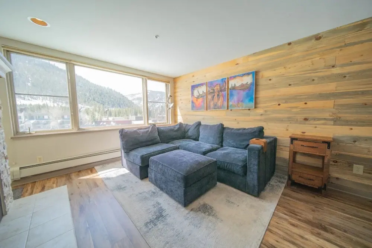Lakeshore #1535