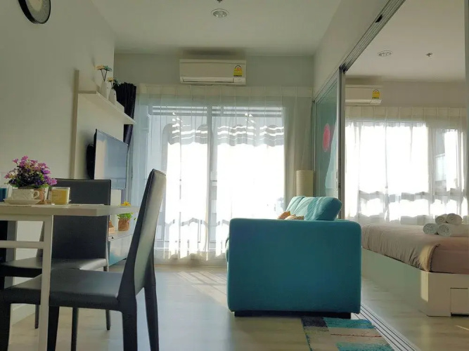 1BR Centric Sea 115 With Infinity Pool