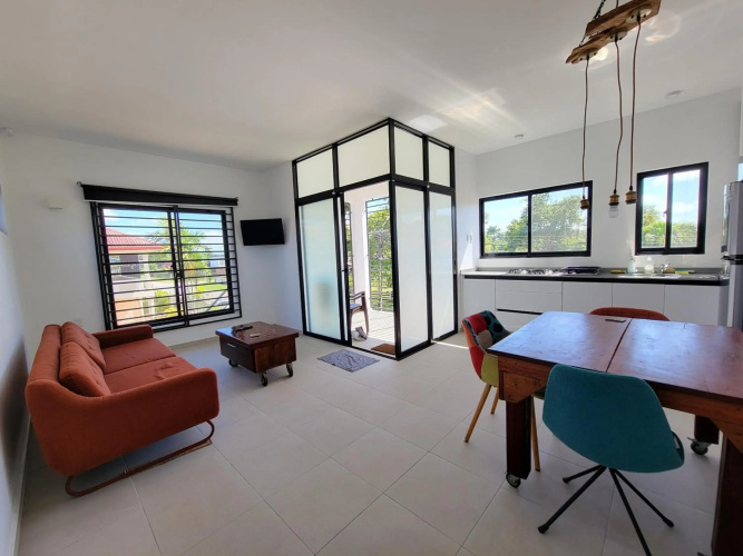 Modern - Wan Pipel with Terrace
