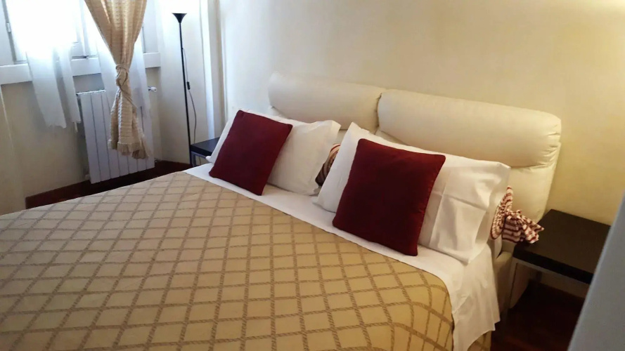 Spanish Steps Suite