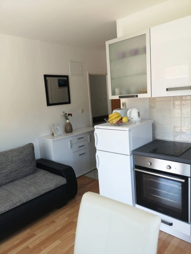 1 Bedroom Apartment with balcony and with sea view