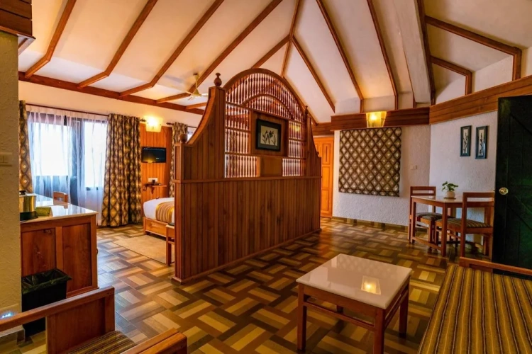 Suite with balcony