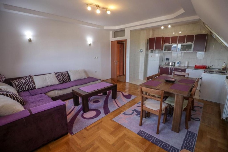 2 Bedrooms Apartment with balcony