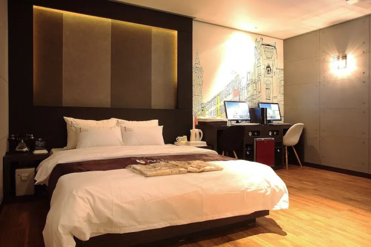 Art Hotel 1