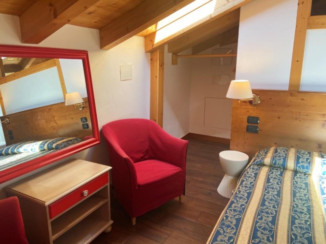 Standard Double Attic room
