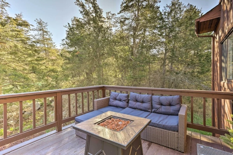 3 Bedrooms Apartment with balcony