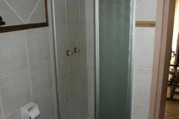 Eric's Apartments