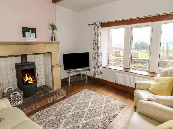 17 Upper Marsh Lane