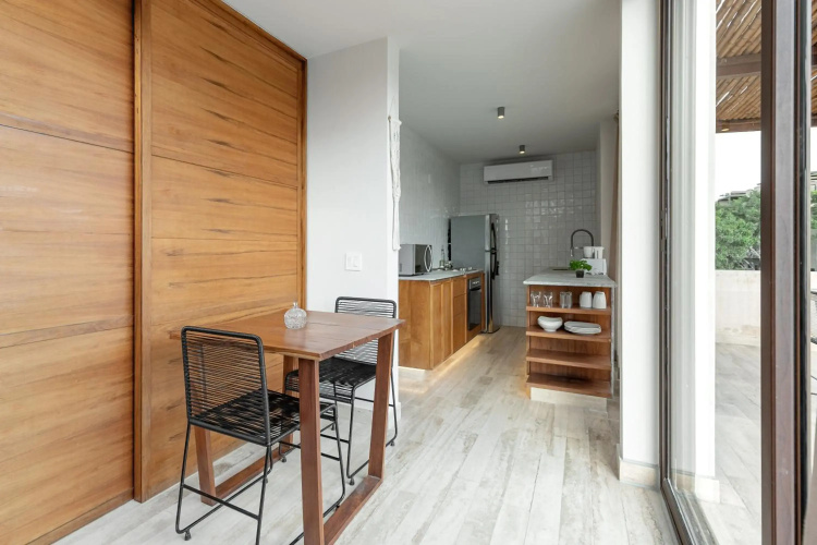 402 Amazing penthouse for couples