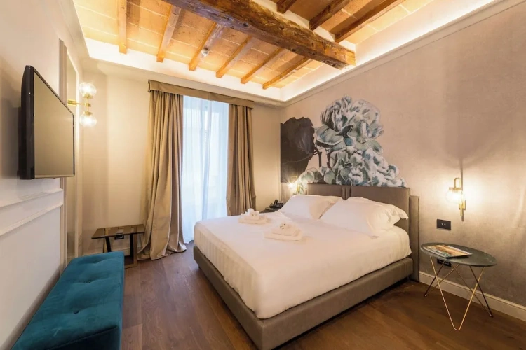 Quadruple Suite